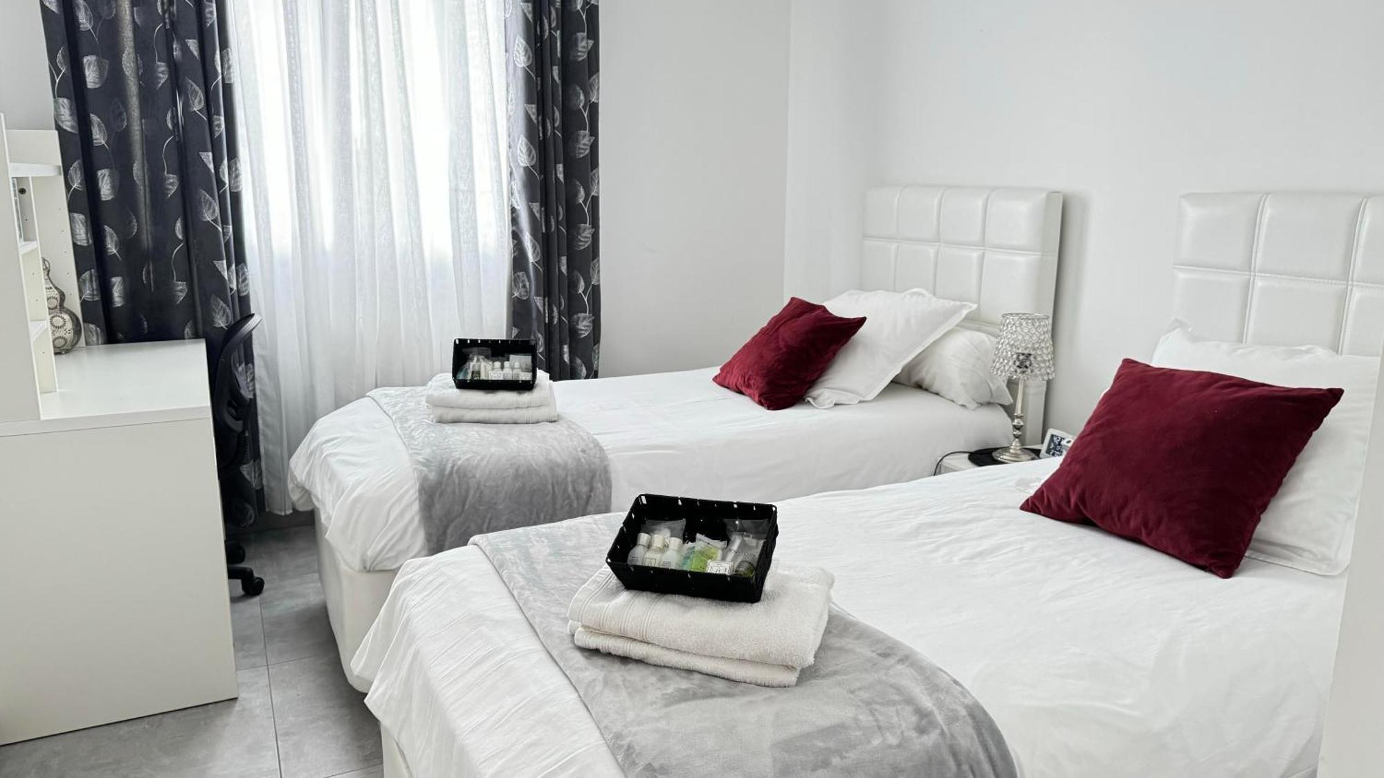 Apartamento Votre Cocon Parfait A 9 Min D'Eurexpo Et 14 Min Groupama Saint-Priest  Exterior foto